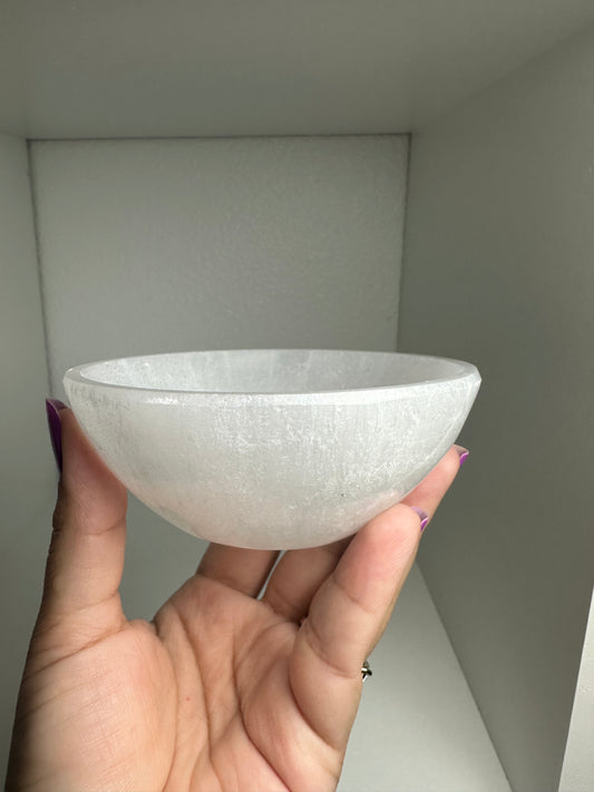 Selenite Bowl | Medium