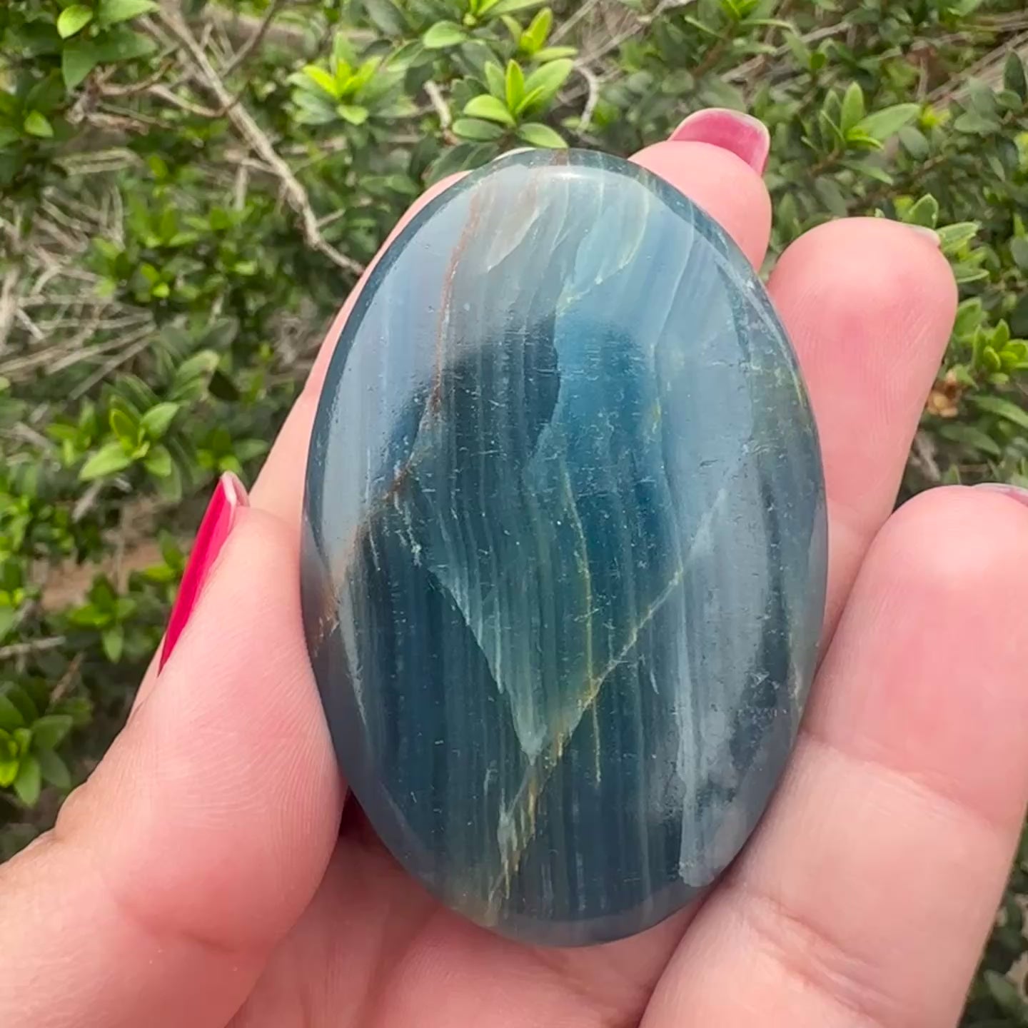 Blue Onyx Palm Stone